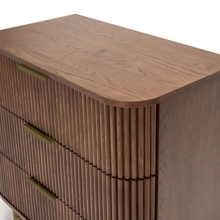 BabyRest Juno Chest 3 Drawer. Luxe Walnut