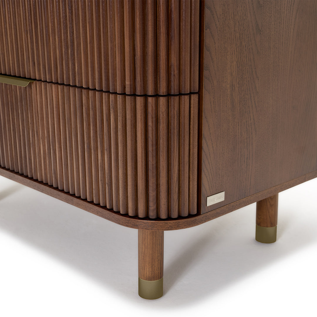 BabyRest Juno Chest 3 Drawer. Luxe Walnut