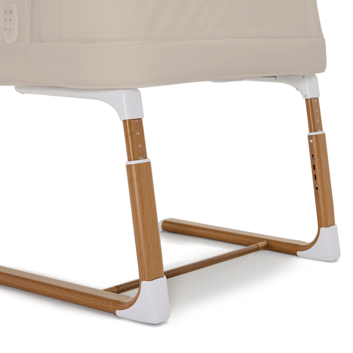 BabyRest Swan Smart Electric Bassinet - Beige/Walnut
