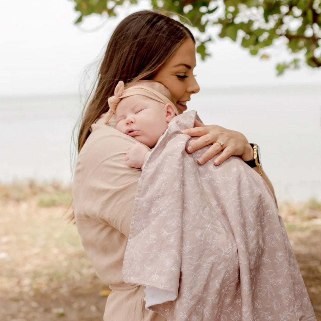 Bambella Designs Snuggle Blanket | Bee Kind