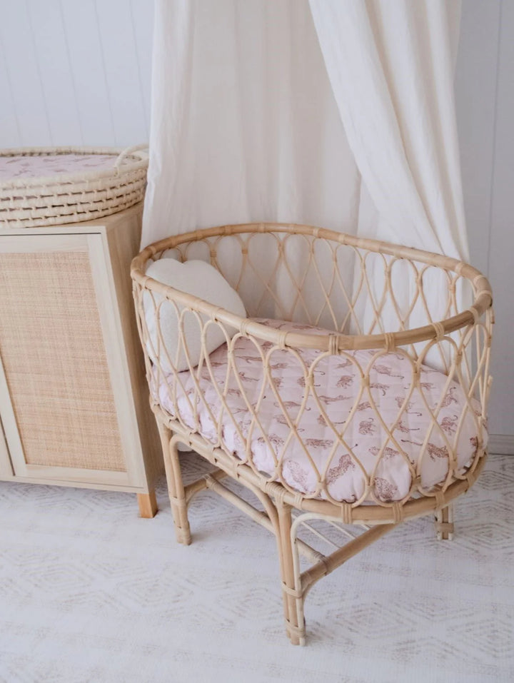 Bambella Designs Waterproof Bassinet Sheet/Change Mat Cover | Queen of the Jungle