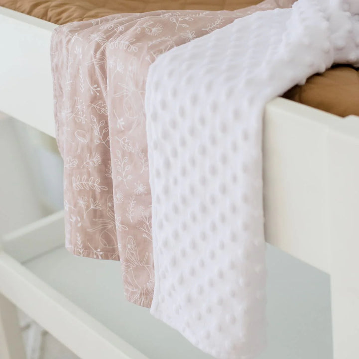Bambella Designs Snuggle Blanket | Bee Kind