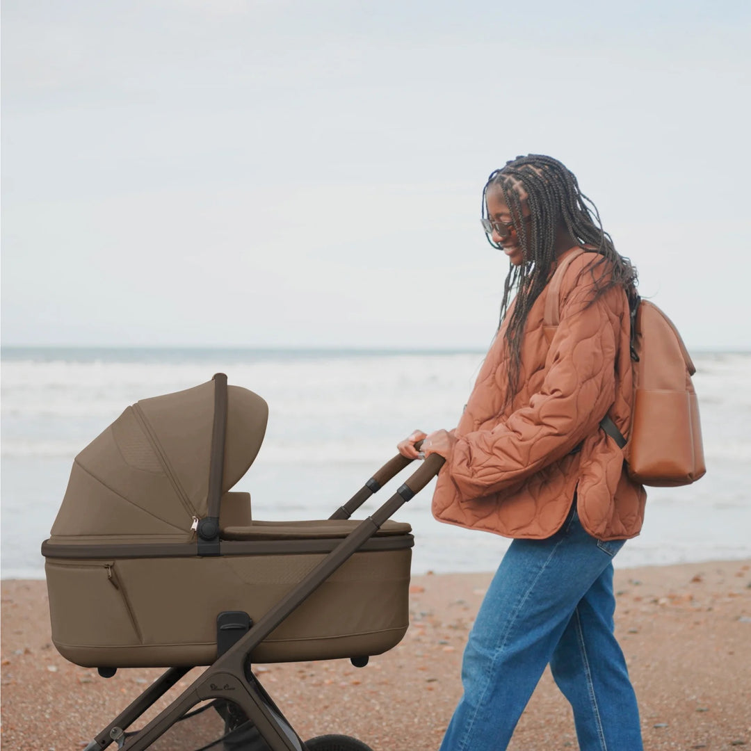 Silver Cross Cove with Carrycot (6 Piece) - Maple