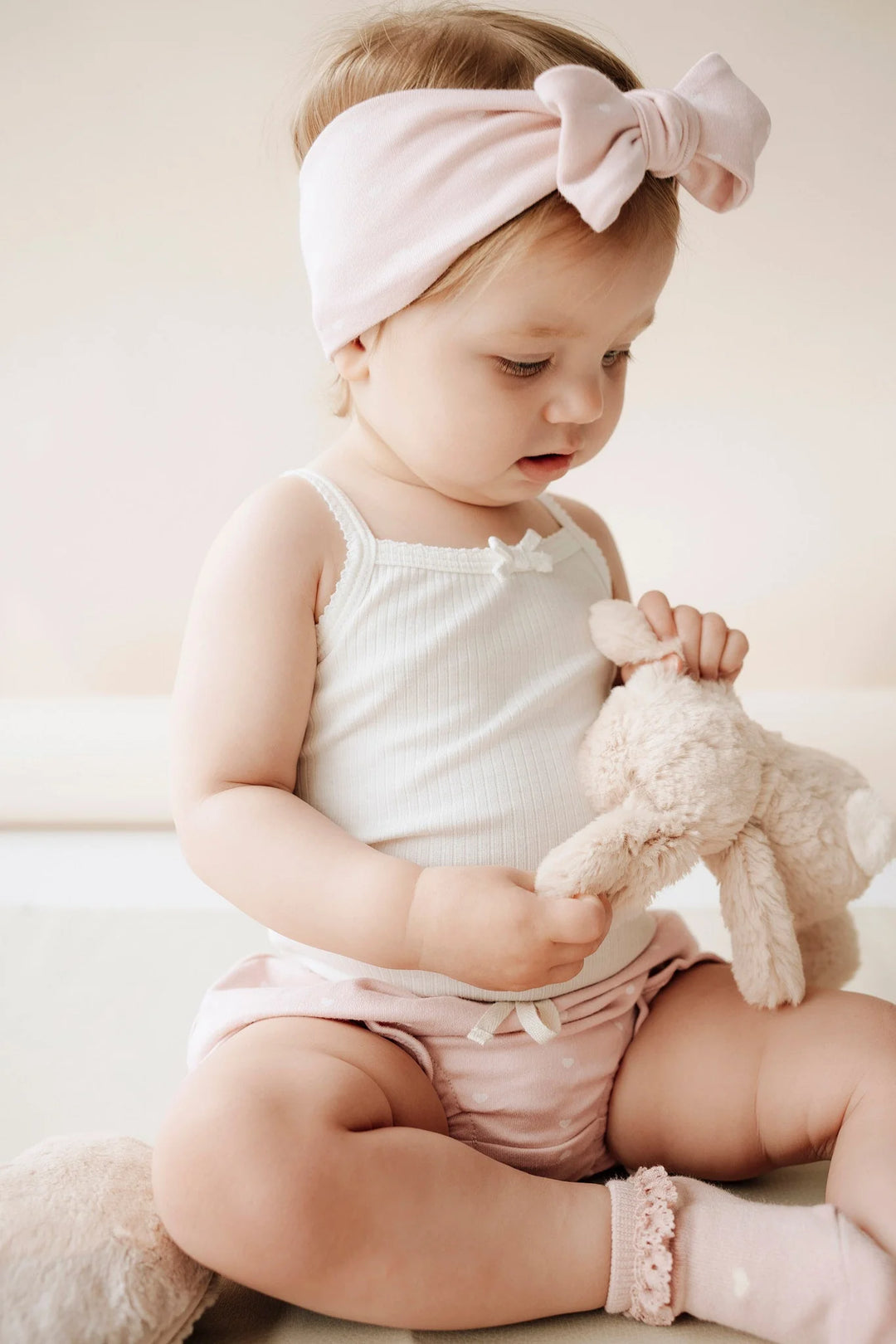 Snuggle Bunnies - Valentines Day - Brulee 20CM