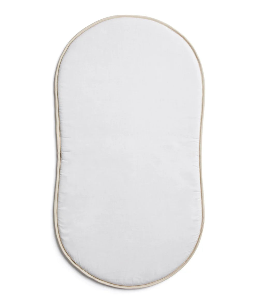 ergoPouch Easy Sleep Portable Bassinet Ecru