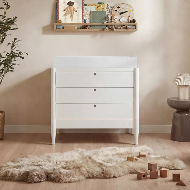 Gaia Baby Eos Dresser - White | White