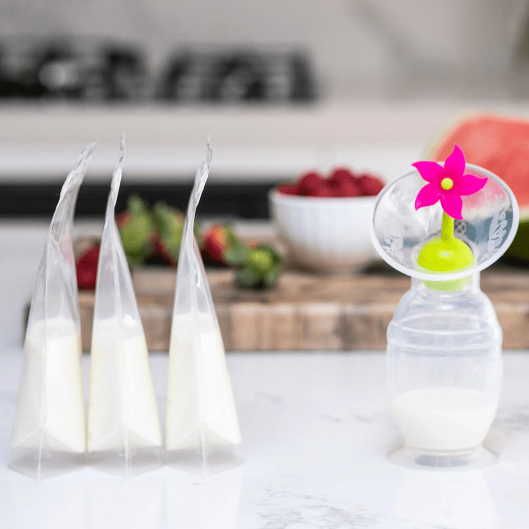 Haakaa 150ml Silicone Breast Pump & Flower Stopper Pack - Pink