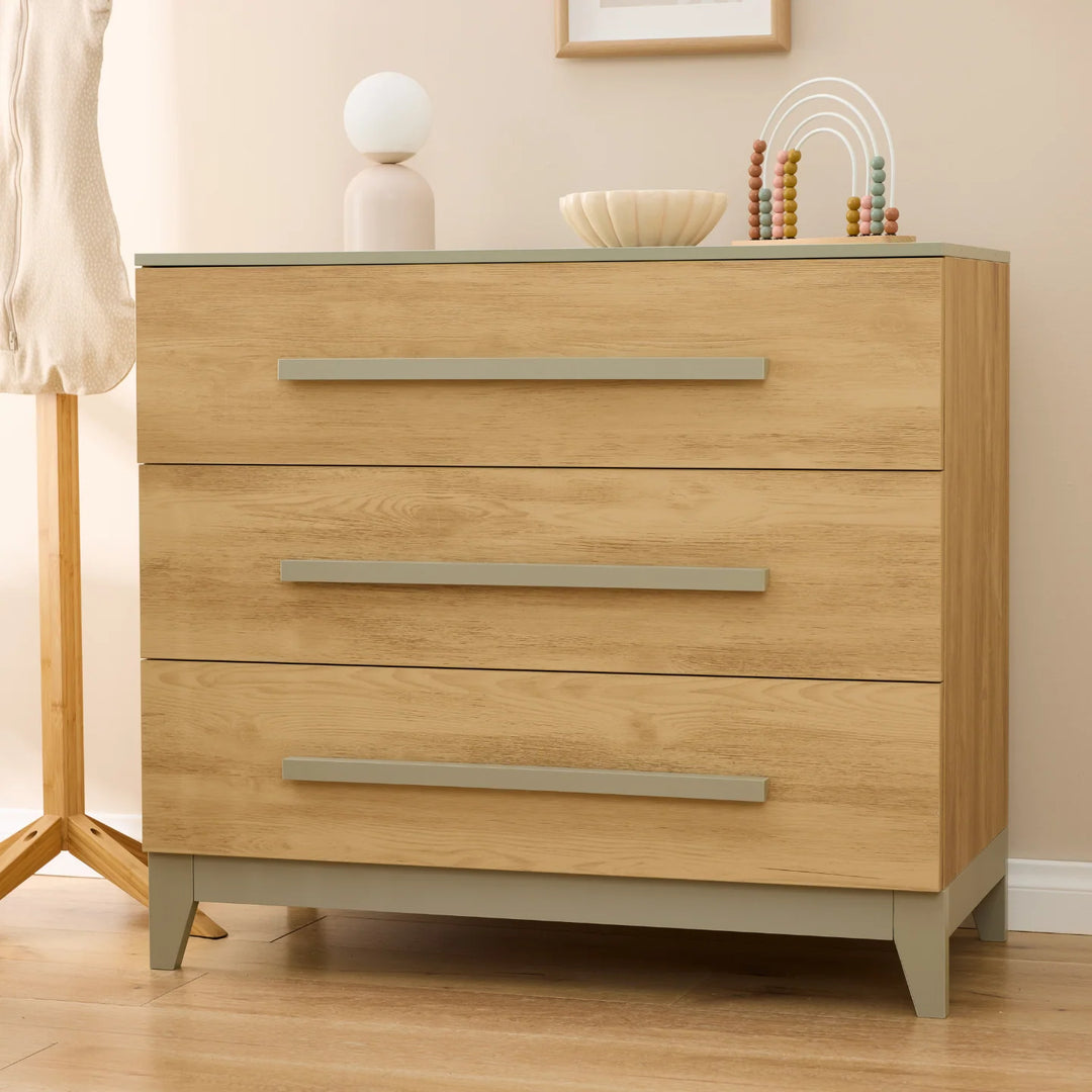 iL Tutto Hallee Chest Changer in Sage & Golden Oak