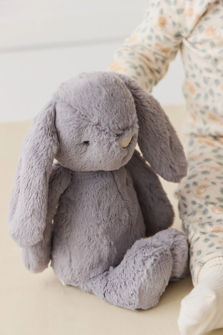 Snuggle Bunnies - Penelope Silver OS