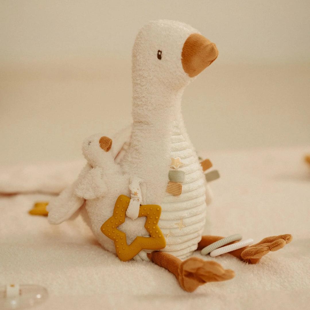 Little Dutch Newborn Naturals Activity Baby Goose