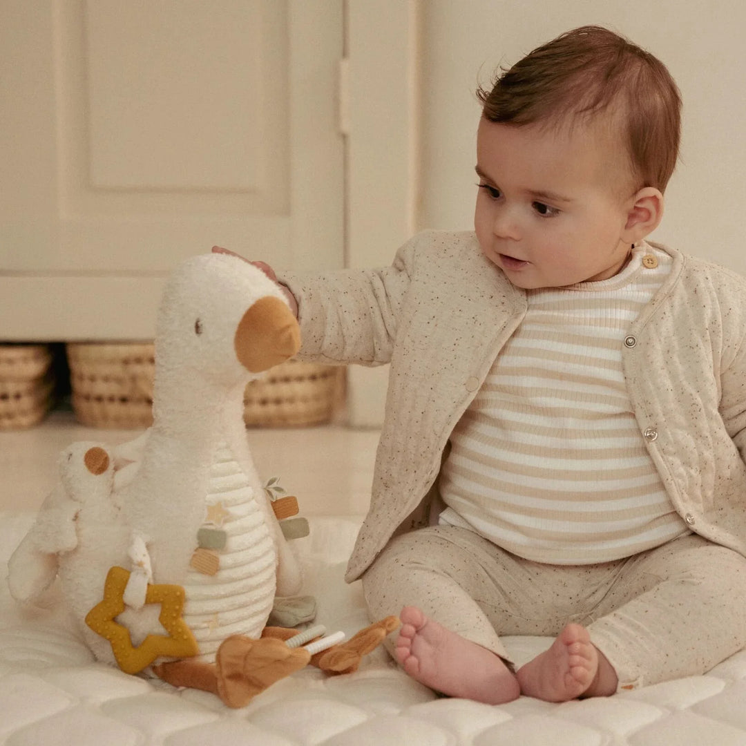Little Dutch Newborn Naturals Activity Baby Goose