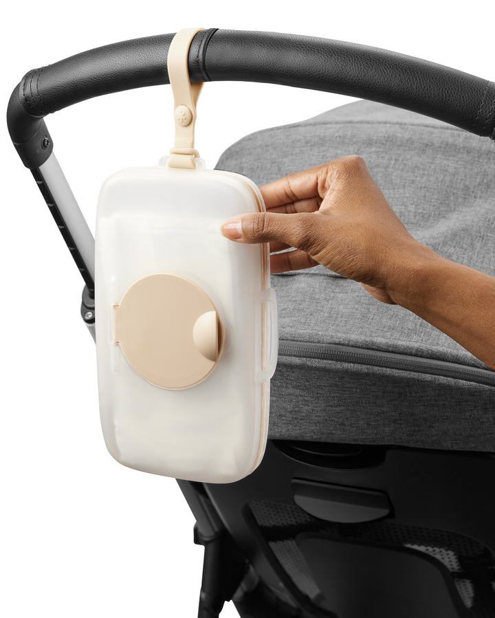 Skip Hop Grab & Go Snug Seal Wipes Case - Oat