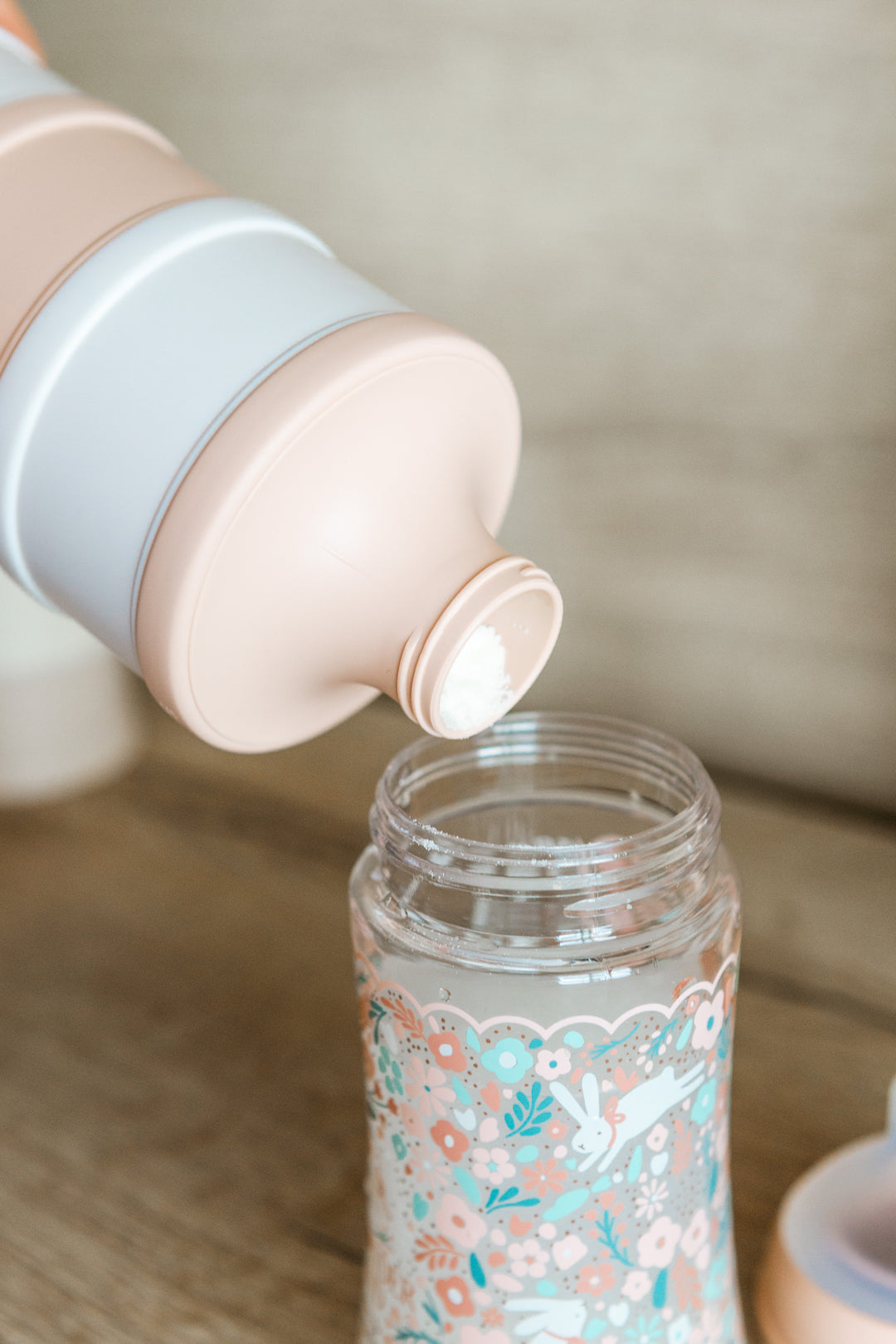 Suavinex Formula Dispenser - Light Pink