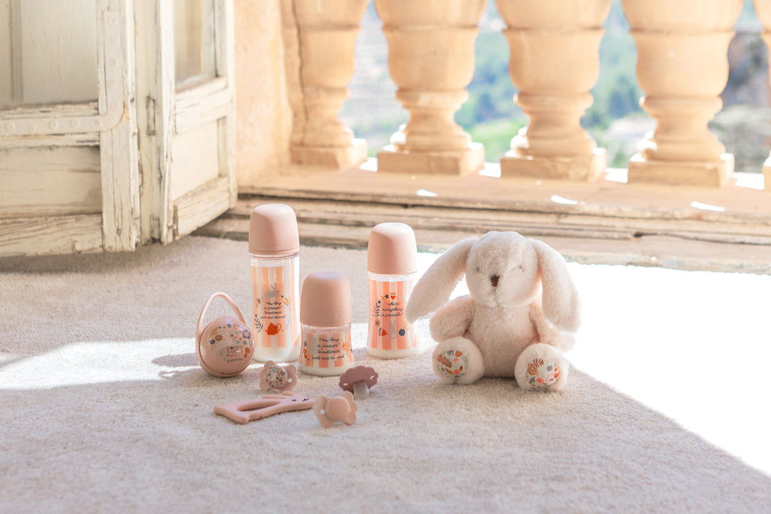 SUAVINEX WONDERLAND RABBIT TEETHERS - PINK