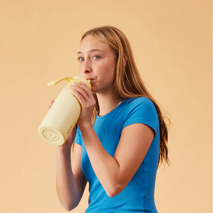 B.box 1L Insulated Flip Top Bottle - lemon twist