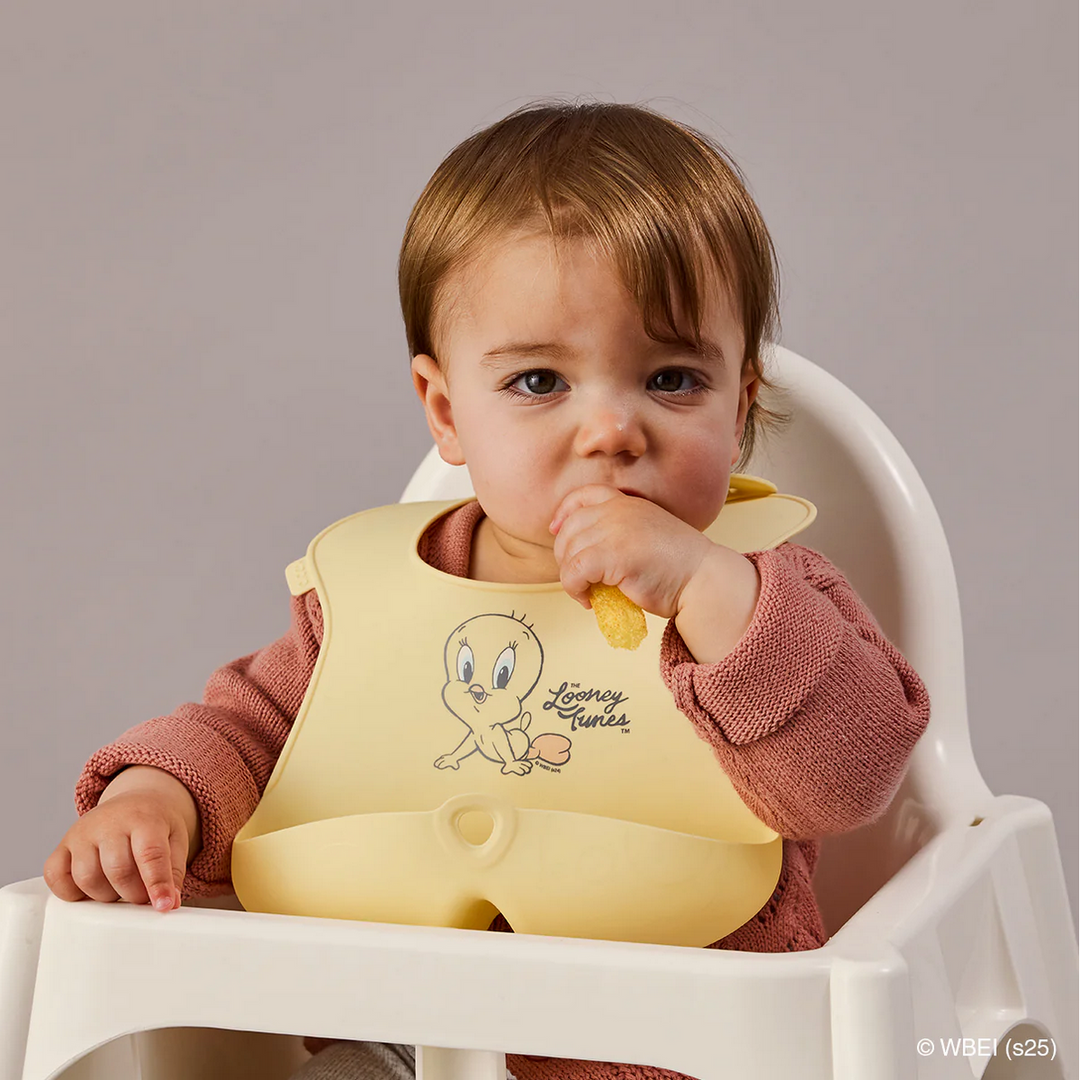 B.box Looney Tunes silicone bib - Tweety