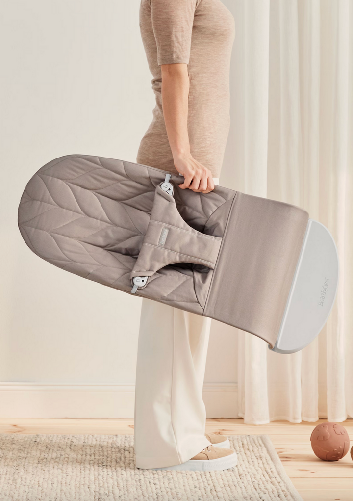 BabyBjorn Bouncer Bliss - Woven, Petal quilt, Sand gray