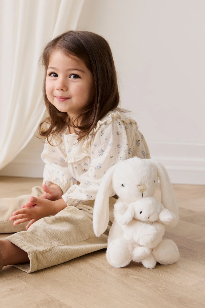 Snuggle Bunnies - Frankie the Hugging Bunny - Marshmallow OS