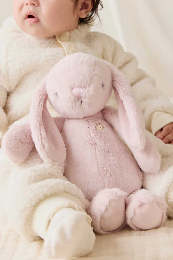 Snuggle Bunnies - Penelope Blossom OS