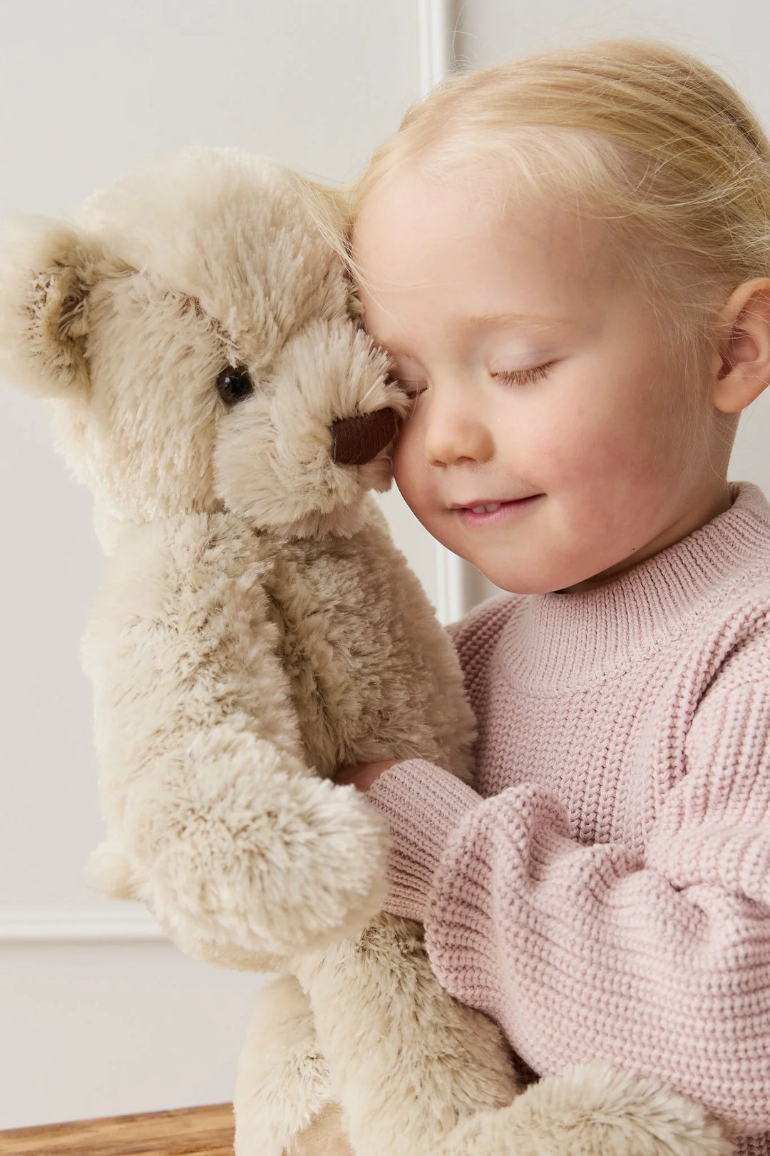 Snuggle Bunnies Theo The Bear