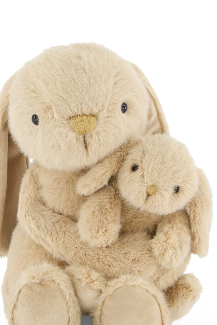 Snuggle Bunnies - Frankie the Hugging Bunny - Caramel OS