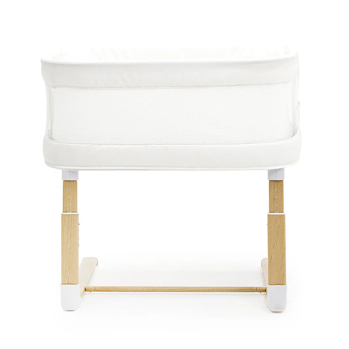 BabyRest Swan Smart Bassinet. White/Natural