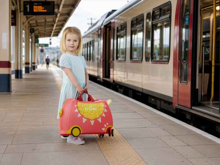 Trunki Glide Ride-on Luggage - Dylan the Dragon