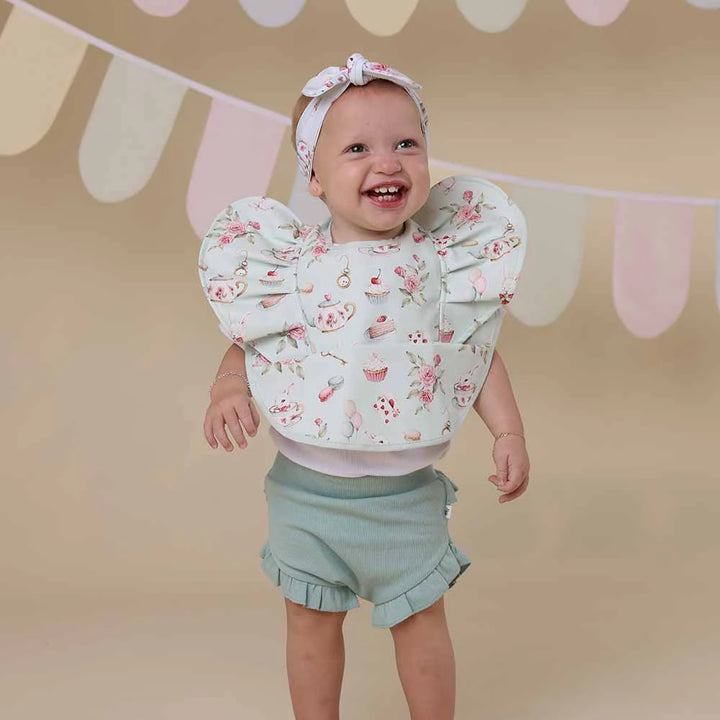 Snuggle Bib Waterproof - White Rabbit Frill
