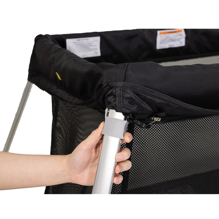 Veebee Amado Travel & Play Cot-Black(N9560)