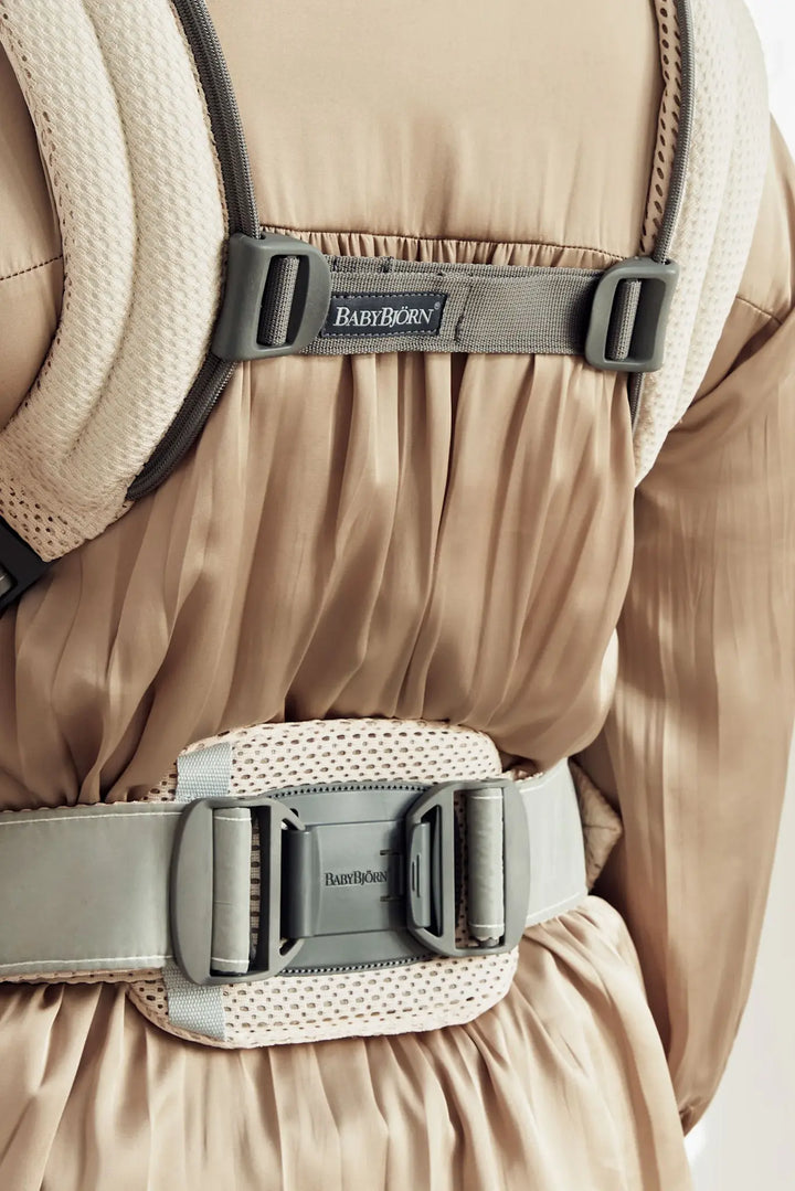 BabyBjorn Baby Carrier Harmony - 3D Mesh, Cream
