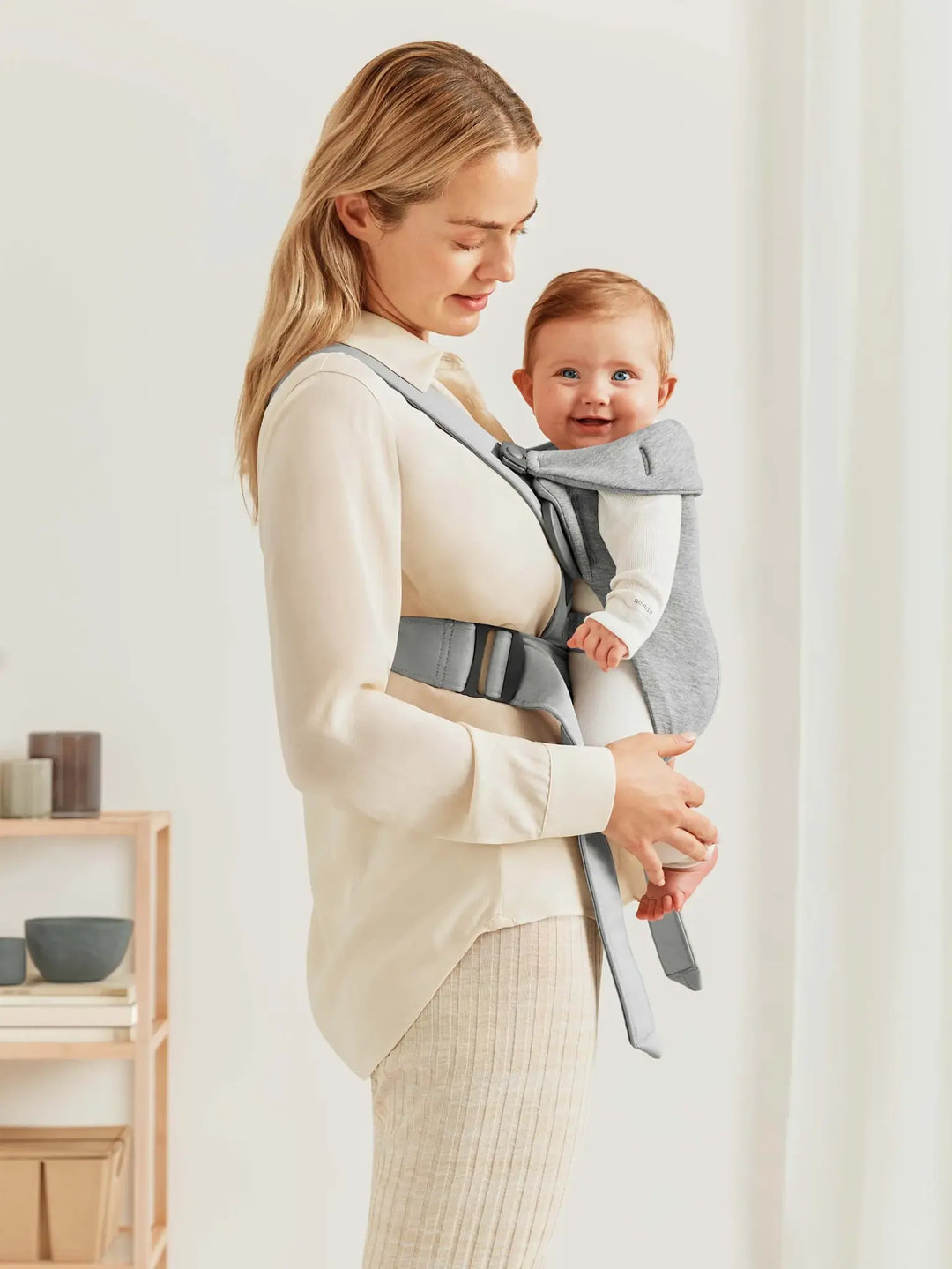 BabyBjorn Baby Carrier Mini - 3D Jersey, Light Grey