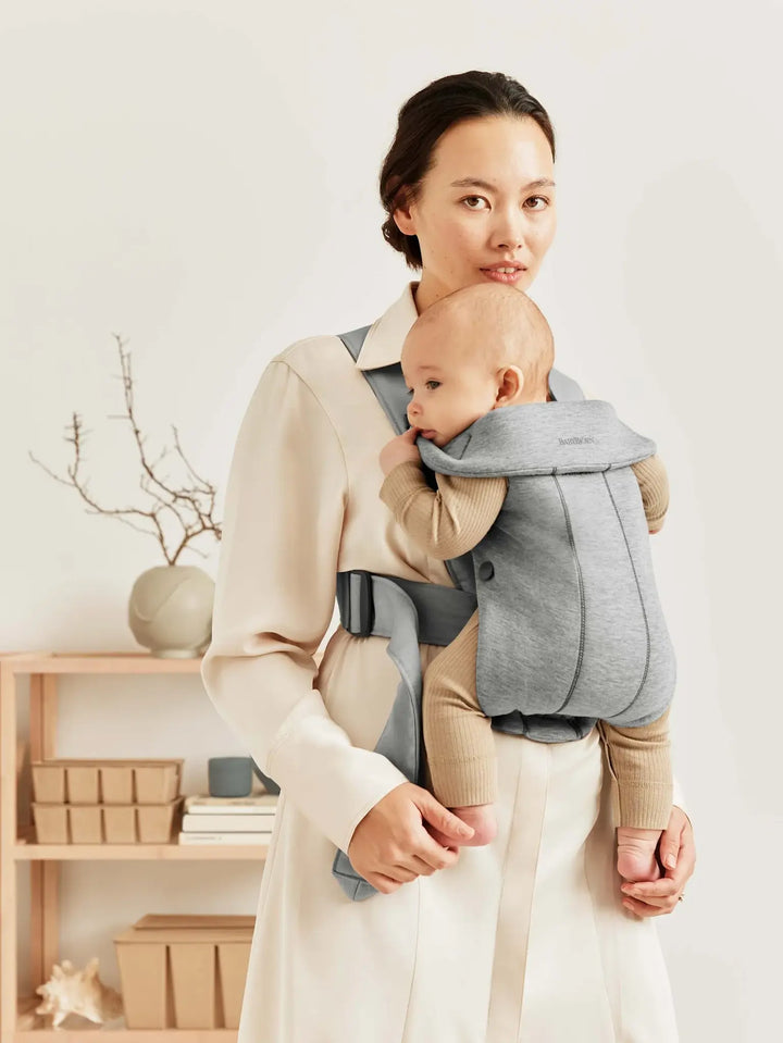 BabyBjorn Baby Carrier Mini - 3D Jersey, Light Grey
