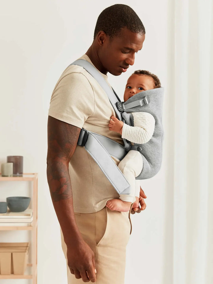 BabyBjorn Baby Carrier Mini - 3D Jersey, Light Grey