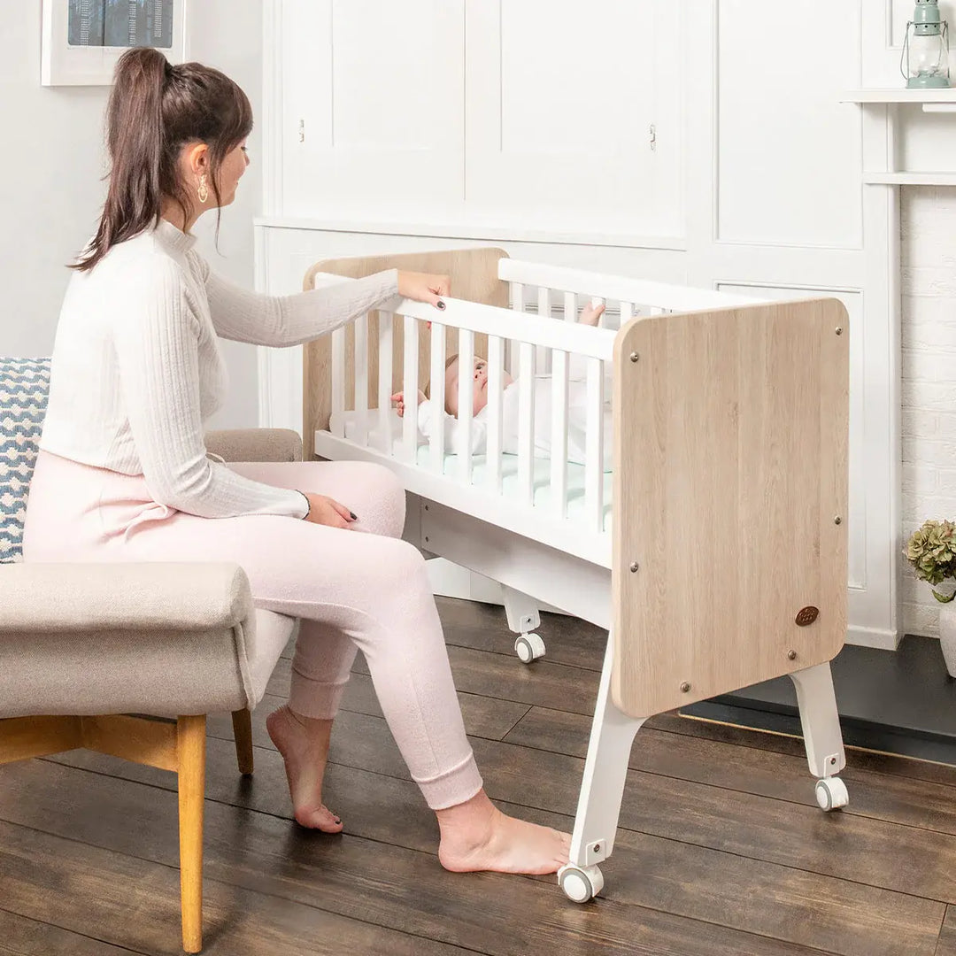 Boori Neat Rocking Cradle + Mattress - Barley and Oak(B-NERC/BAOA)