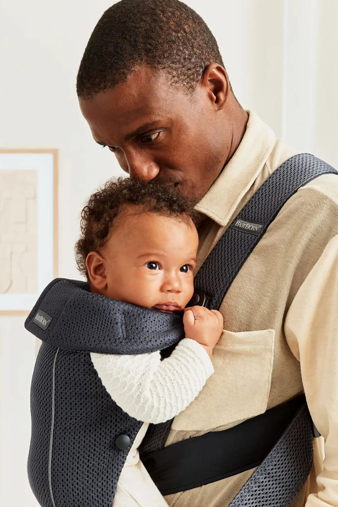 BabyBjorn Baby Carrier Mini - 3D Mesh, Anthracite