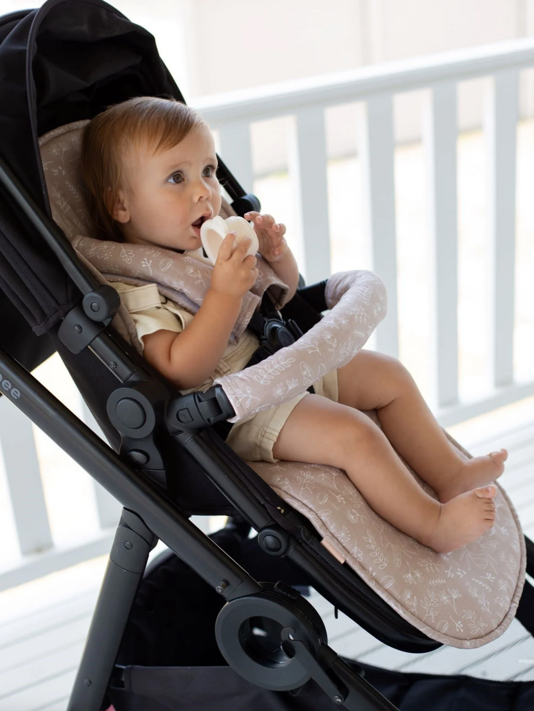 Bambella Designs Universal Pram Liner | Bee Kind