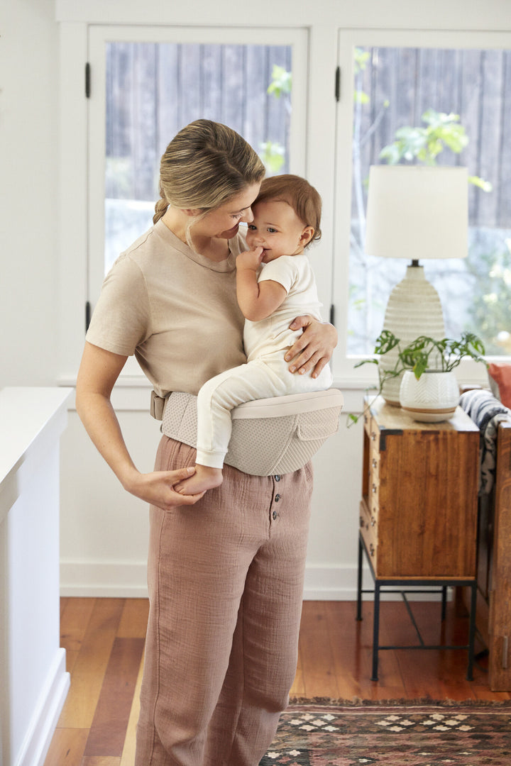 Ergobaby Alta Hip Seat Baby Carrier - Natural Beige