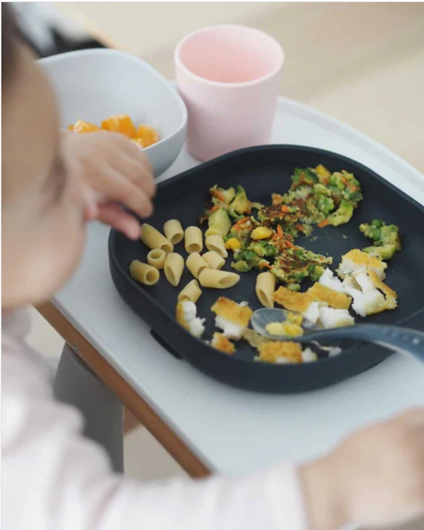 BEABA SILICONE SUCTION MEAL SET (4 PCS) NIGHT BLUE