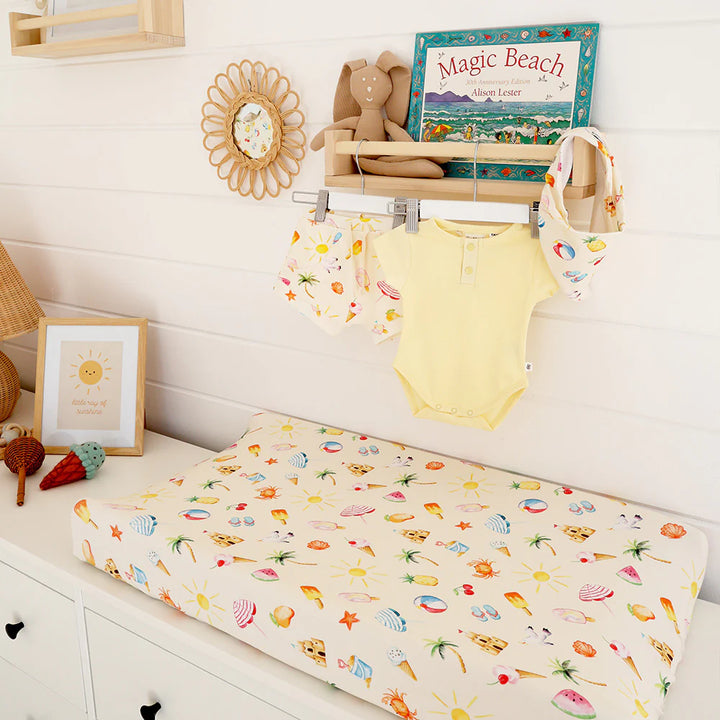 Bassinet Sheet / Change Pad Cover - Beach Fun