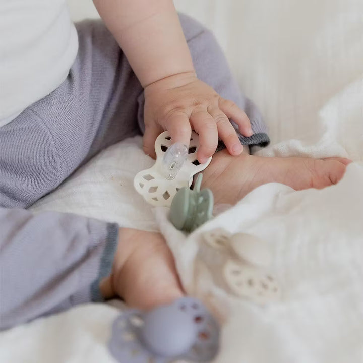 BIBS Infinity, Symmetrical Silicone -Ivory/Blush