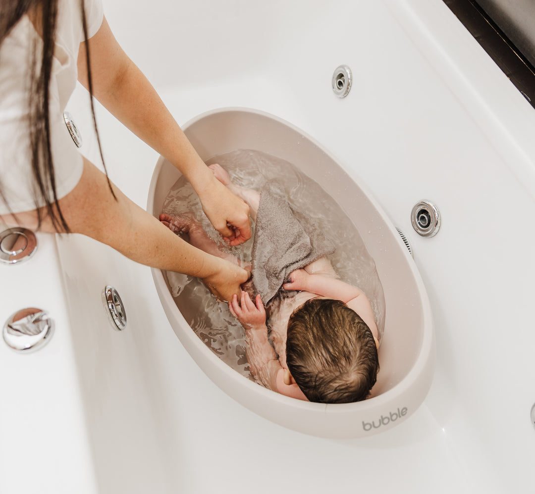 BUBBLE BABY BATH WITH BATH SEAT - Taupe