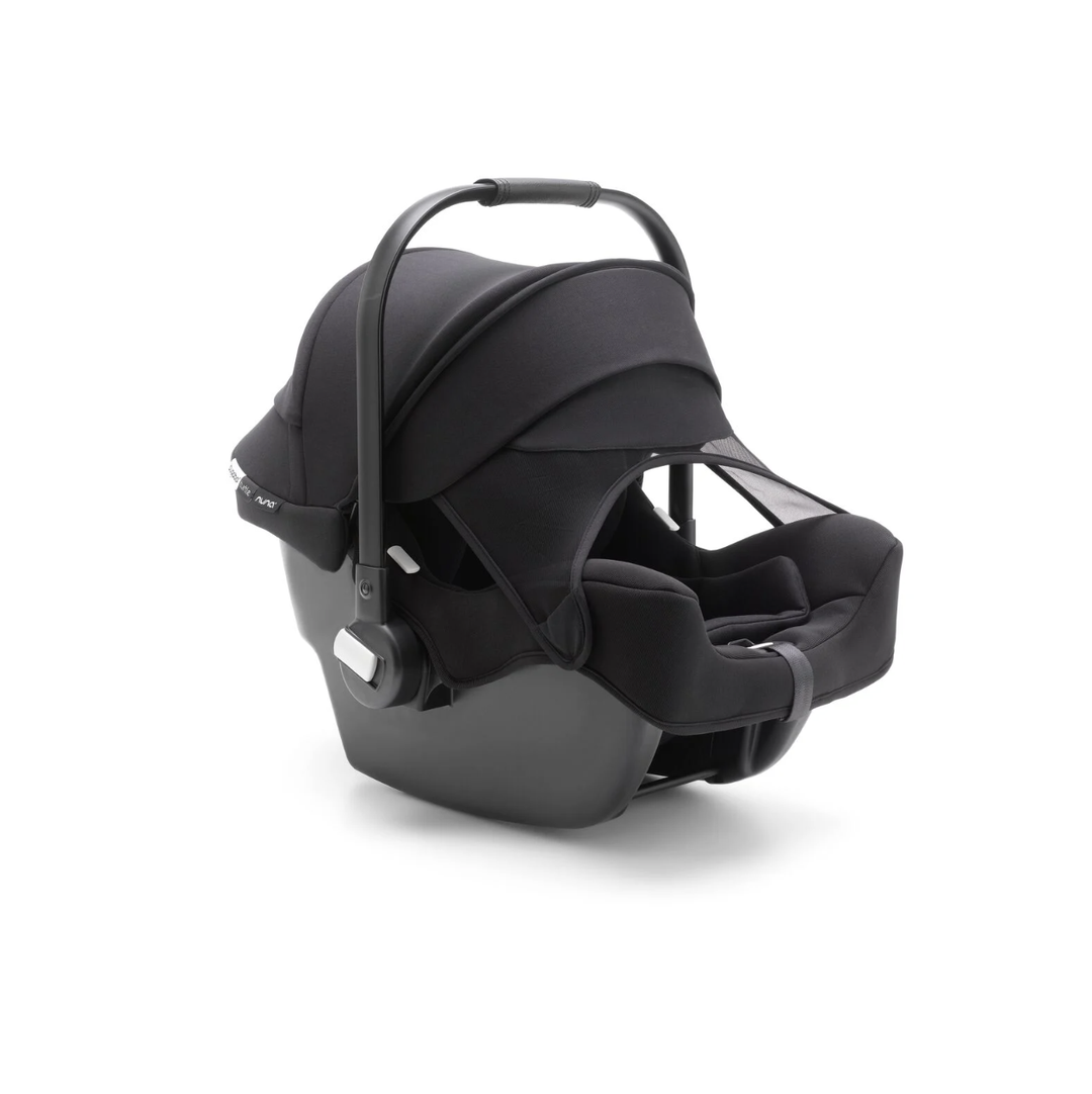 Bugaboo turtle by nuna car seat + base BLACK