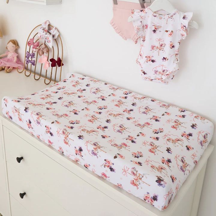 Organic Bassinet Sheet / Change Pad Cover - Carousel