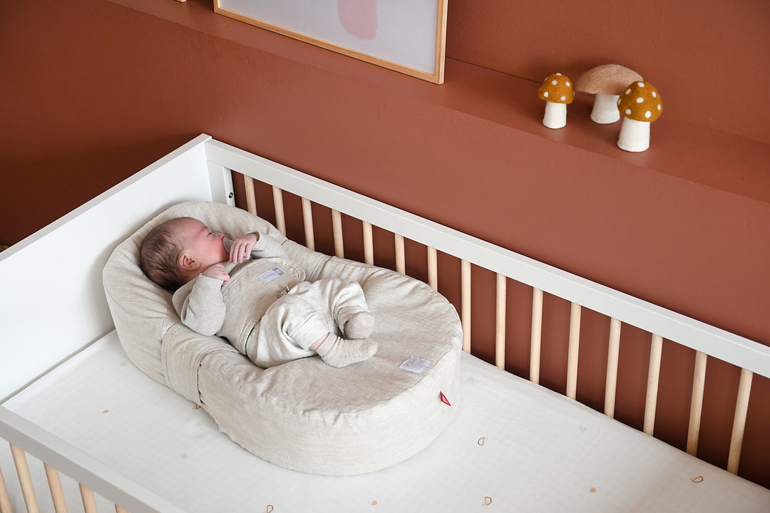 Red Castle Cocoonababy Nest - Linen Natural