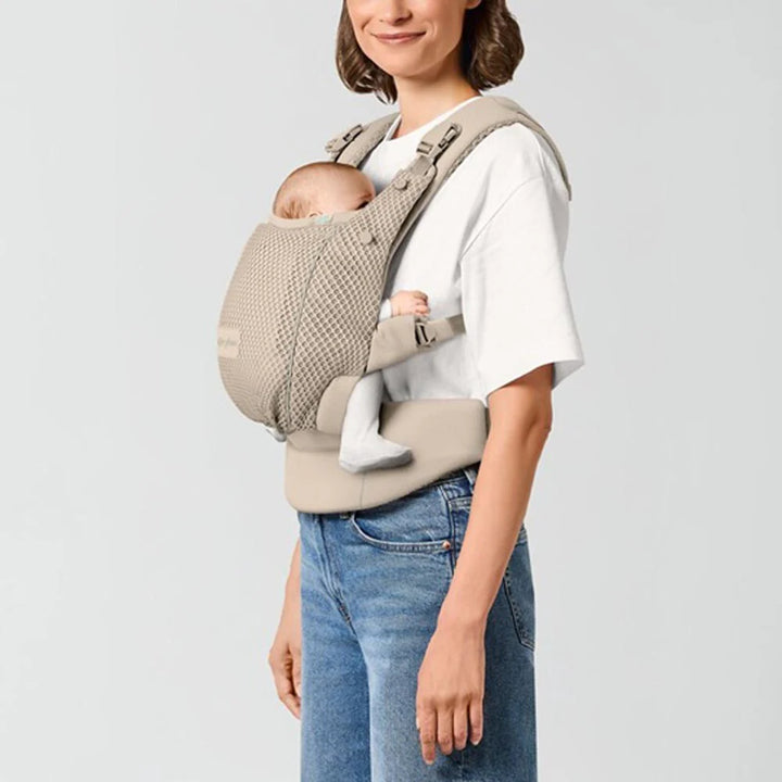 Cybex AMYA Carrier Almond Beige