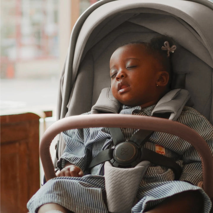 Silver Cross Cove with Carrycot (6 Piece) - Champagne