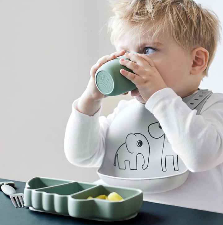 Done by Deer Silicone Stick & Stay snack plate, Croco, grey