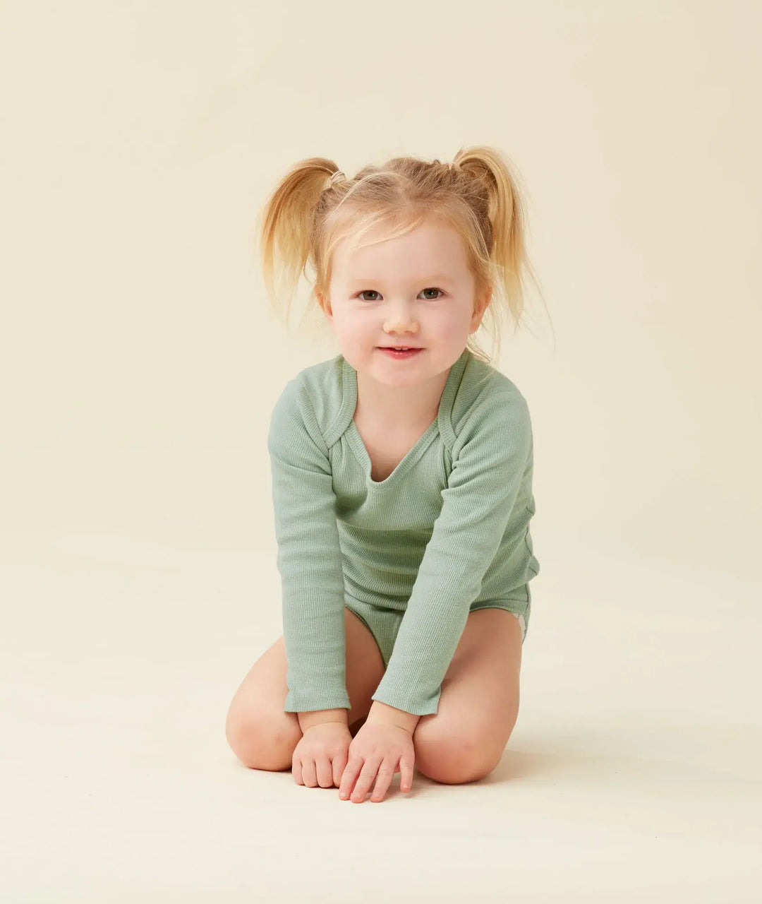 ergoPouch Long Sleeve Bodysuit-Sage