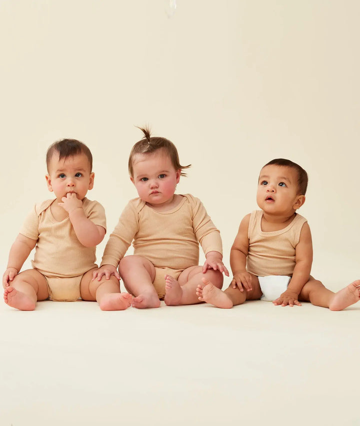 ergoPouch Long Sleeve Bodysuit-Wheat