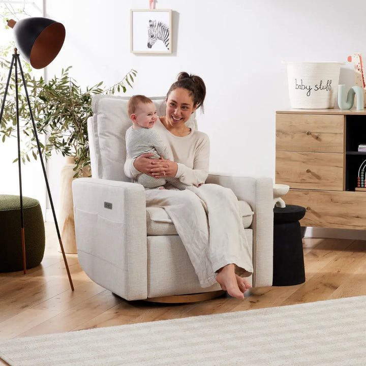 Il Tutto Frankie Electric Recliner Glider Nursery Chair - Egg Shell